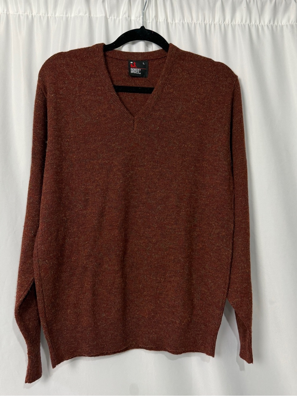 Vintage Robert Bruce Mens Large V-Neck Sweater Maroon Brown 100% Orlon Acrylic